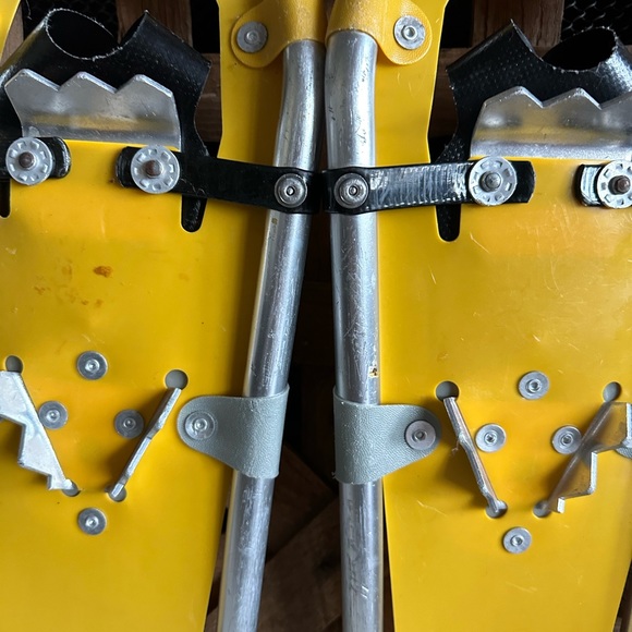 Atlas Snow Shoe 718 Jr. Junior Snow Shoe Silver & Yellow Youth Kids Child - Picture 3 of 6